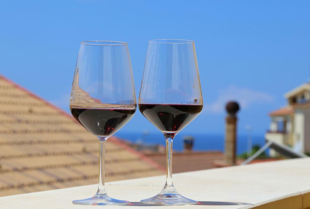 Il Tramonto Bed & Breakfast Castelsardo Exterior photo